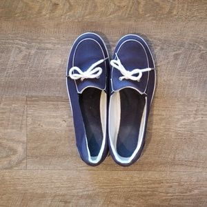 Grasshopper Sliders Womens Shoes